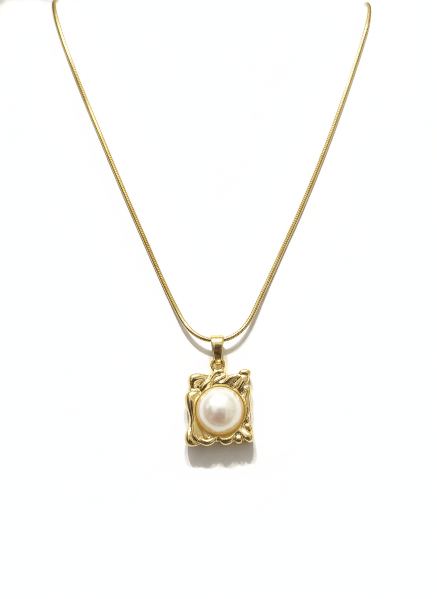 Baroque Pearl Art Pendant